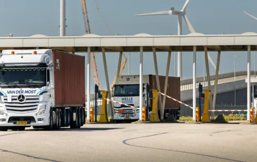 Secure Logistics | RWG breidt gatecontroles verder uit via CargoCard