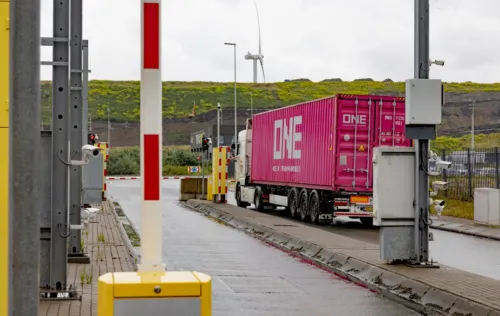 Foto truckparking gate